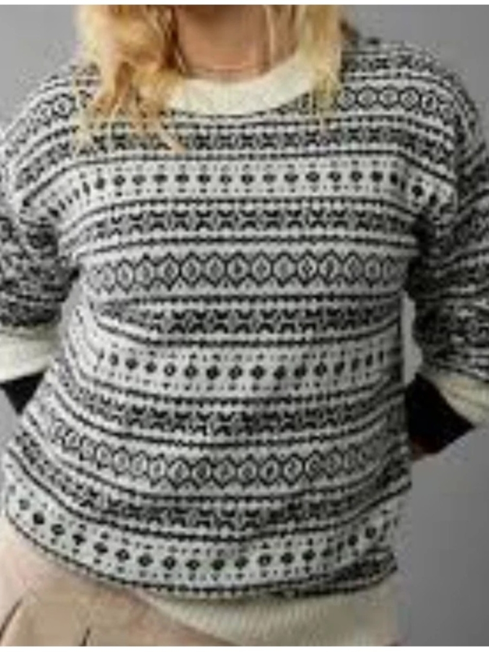 American Eagle Women's L Fair Isle Nordic Sweater Black Ivory Crewneck.